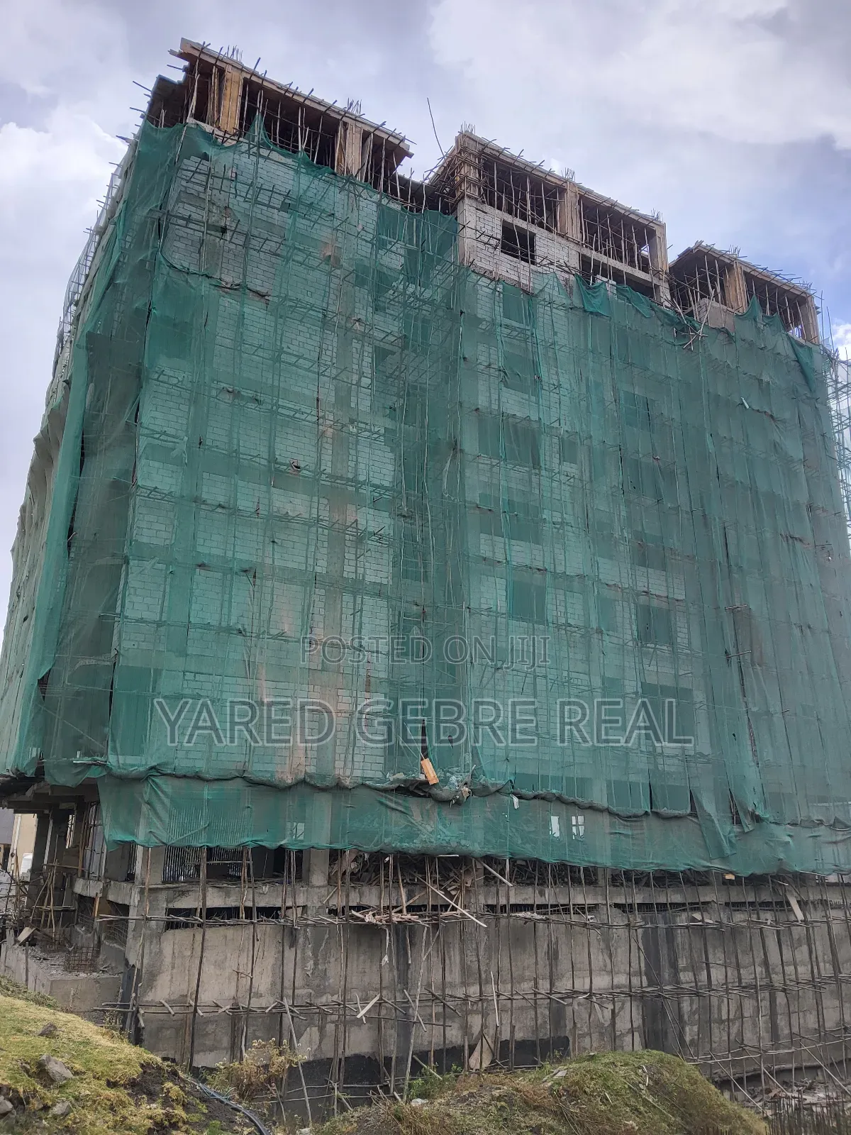 2bdrm Apartment In ሀይ ራይዝ ሪል እስቴት, Yeka For Sale