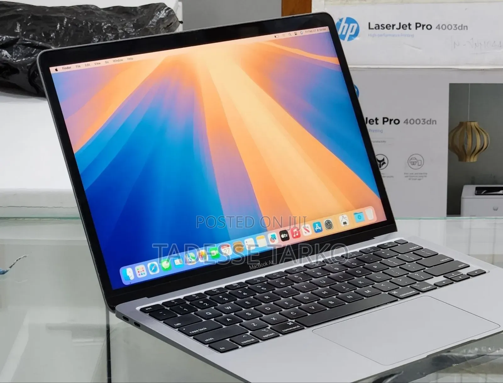 New Laptop Apple MacBook Air 2020 8GB Intel Core i3 SSD 256GB