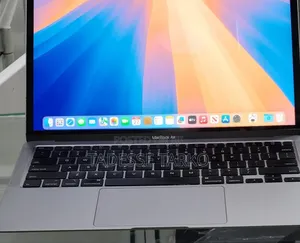 New Laptop Apple MacBook Air 2020 8GB Intel Core i3 SSD 256GB