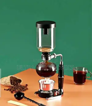 Siphon 7-Cup Coffee Maker, Which Utilizes Vacuum Brewing Technology