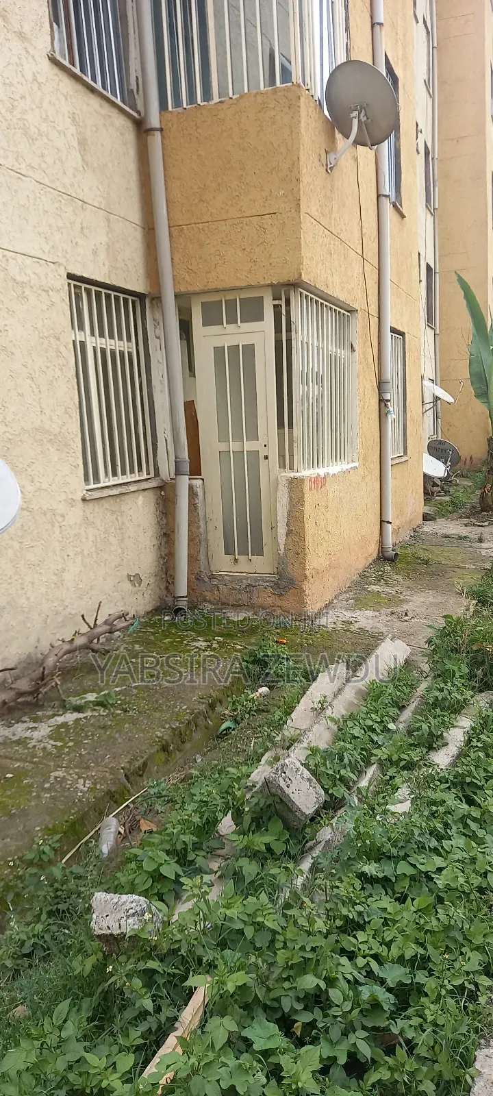 Furnished 2bdrm House in Akaky Kaliti for sale