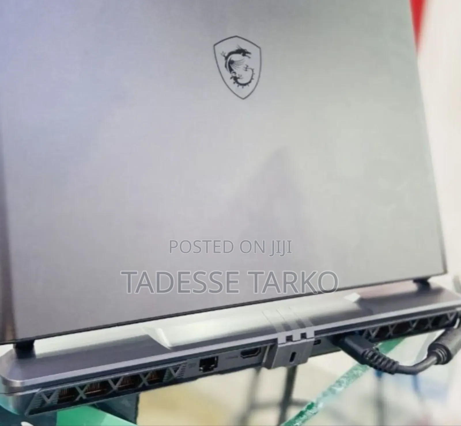 New Laptop MSI Raider GE68HX 13VI-202US 32GB Intel Core i9 SSD 1T