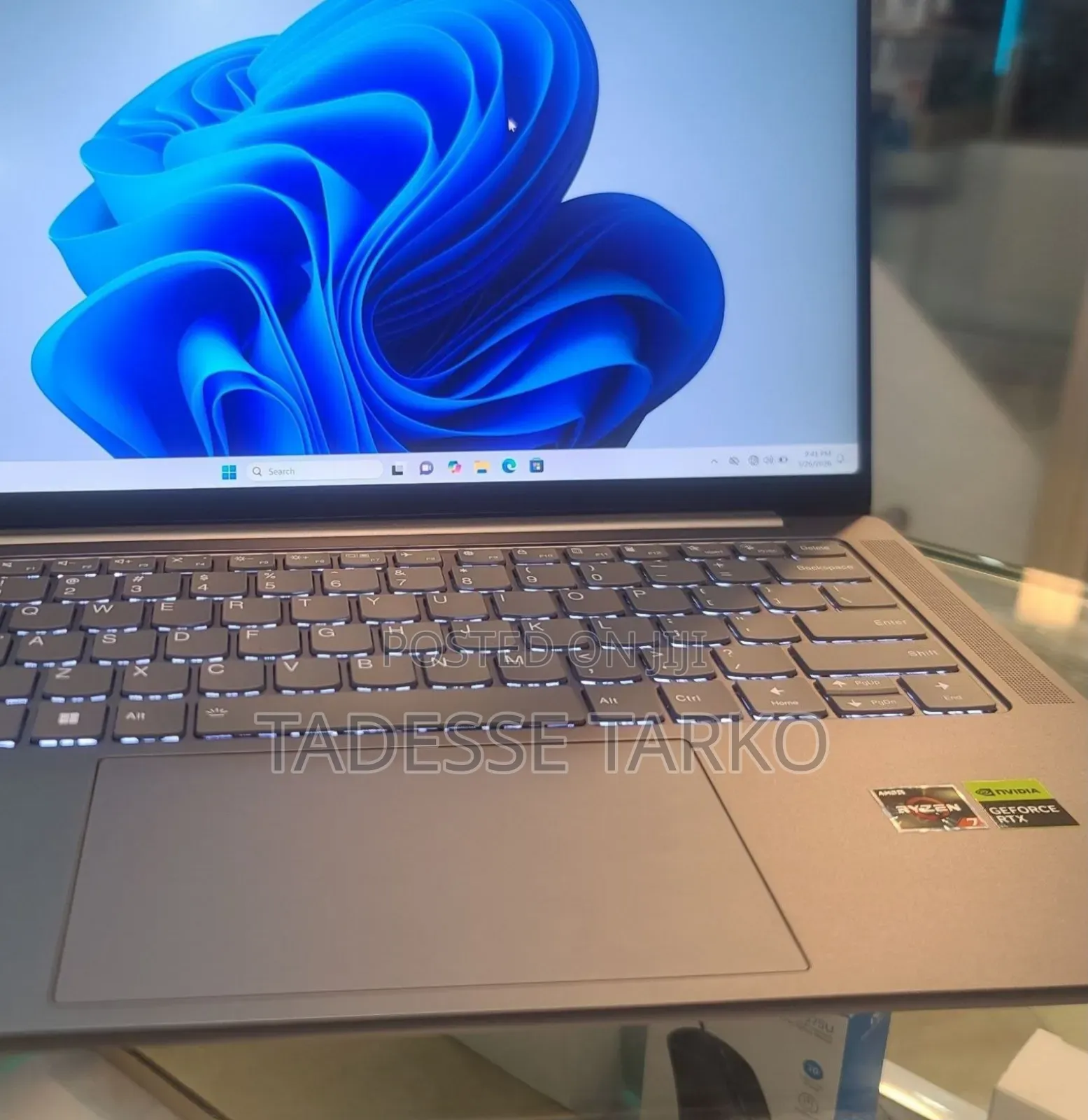 New Laptop Lenovo Yoga 7 15ITL5 16GB AMD Ryzen 7 SSD 512GB