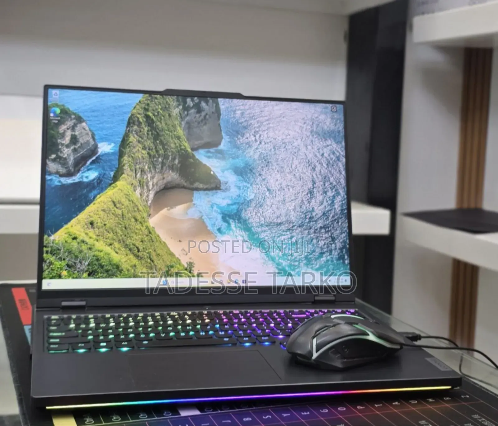 New Laptop Lenovo Legion Pro 7 48GB Intel Core i9 SSD 1T