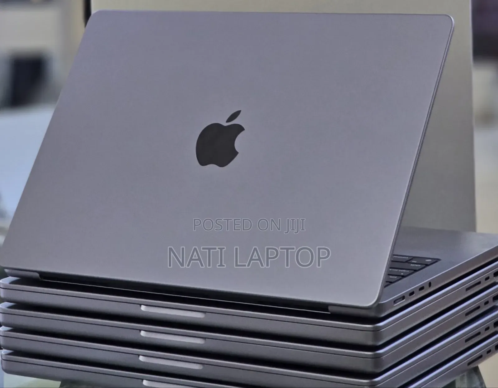 New Laptop Apple MacBook Pro M1 32GB Apple M1 Pro SSD 512GB