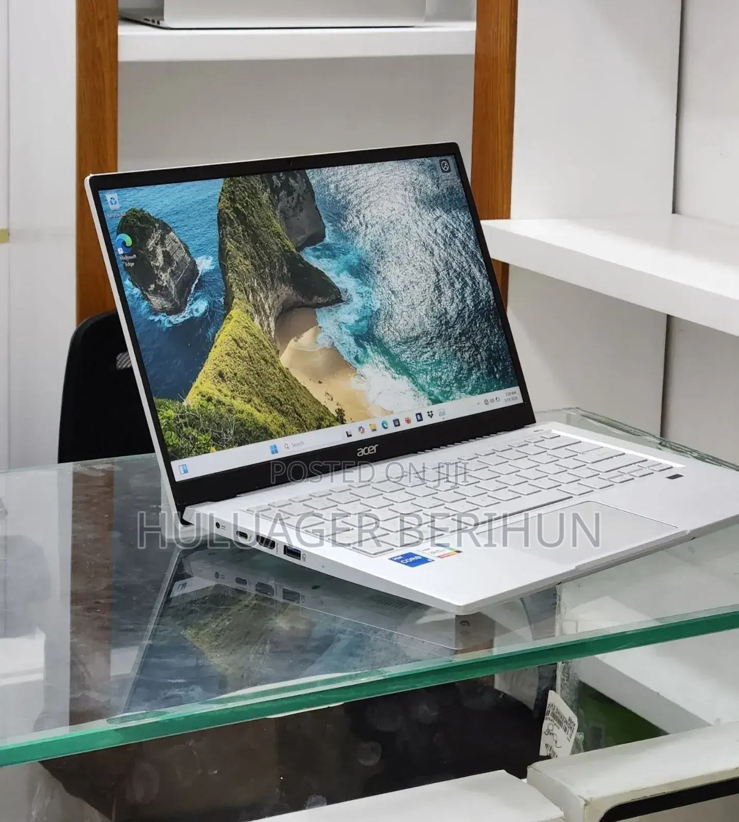 New Laptop Acer Predator Helios 300 8GB Intel Core i5 SSD 512GB
