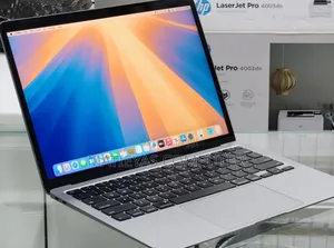 New Laptop Apple MacBook Air 2020 8GB Intel Core i3 SSD 256GB