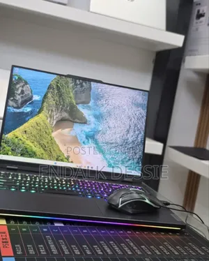New Laptop Lenovo Legion Pro 7 48GB Intel Core i9 SSD 1T