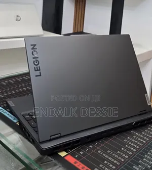 New Laptop Lenovo Legion Pro 7 48GB Intel Core i9 SSD 1T