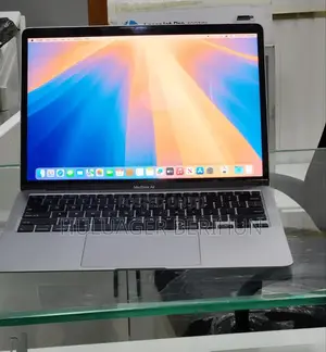 New Laptop Apple MacBook Air 2020 8GB Intel Core i3 SSD 256GB