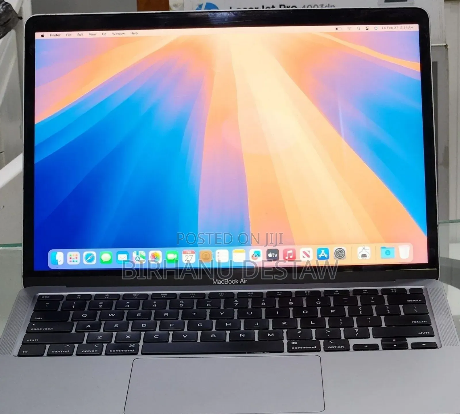 New Laptop Apple MacBook Air 2020 8GB Intel Core i3 SSD 256GB