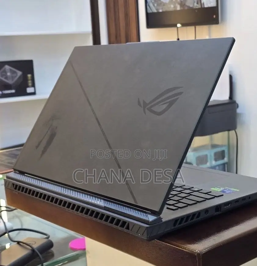 New Laptop Asus 12GB Intel Core i9 SSD 1T