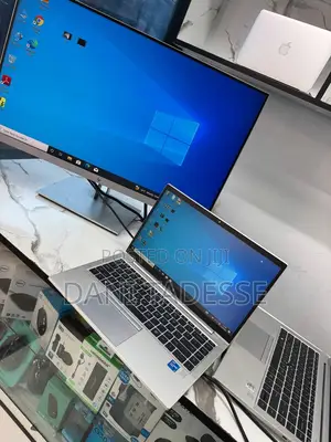 New Laptop HP EliteBook 840 8GB Intel Core i5 SSD 512GB