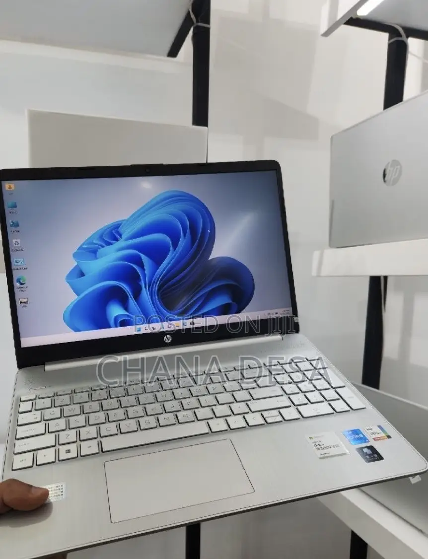 New Laptop HP Stream Notebook 16GB Intel Core i5 SSD 512GB