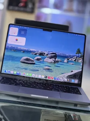 New Laptop Apple MacBook Pro M1 16GB Apple M1 Pro SSD 1T