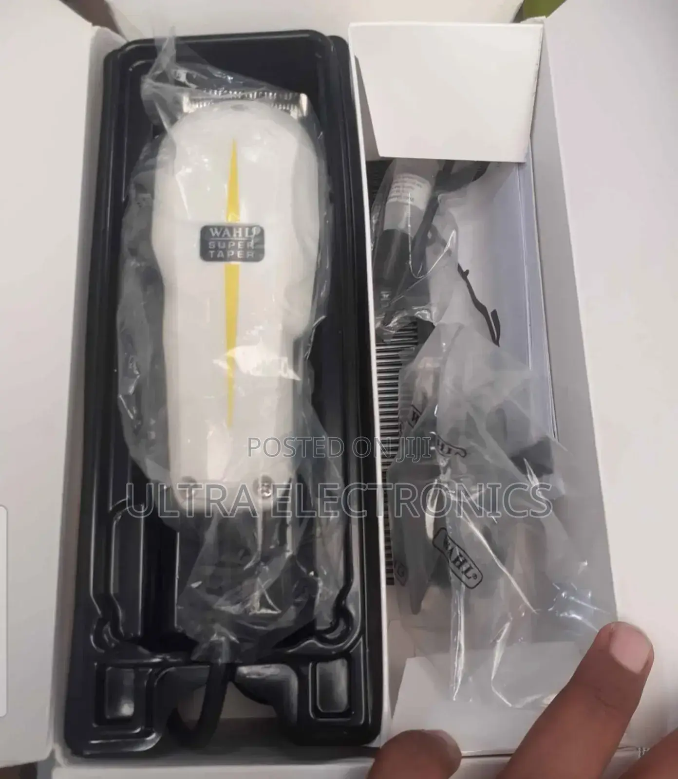 የፀጉር ማሽን Wahl Professional Super Taper Corded Hair Clipper. It