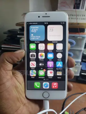 Apple iPhone 8 64 GB White