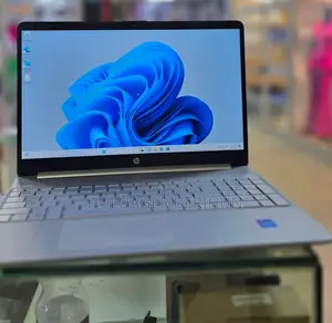 New Laptop HP Stream Notebook 8GB Intel Core i7 SSD 512GB