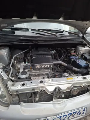 Toyota Vitz 1.3 AWD 5dr 2004 Silver