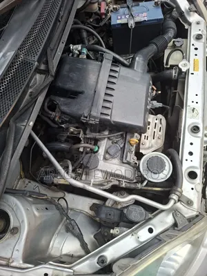 Toyota Vitz 1.3 AWD 5dr 2004 Silver