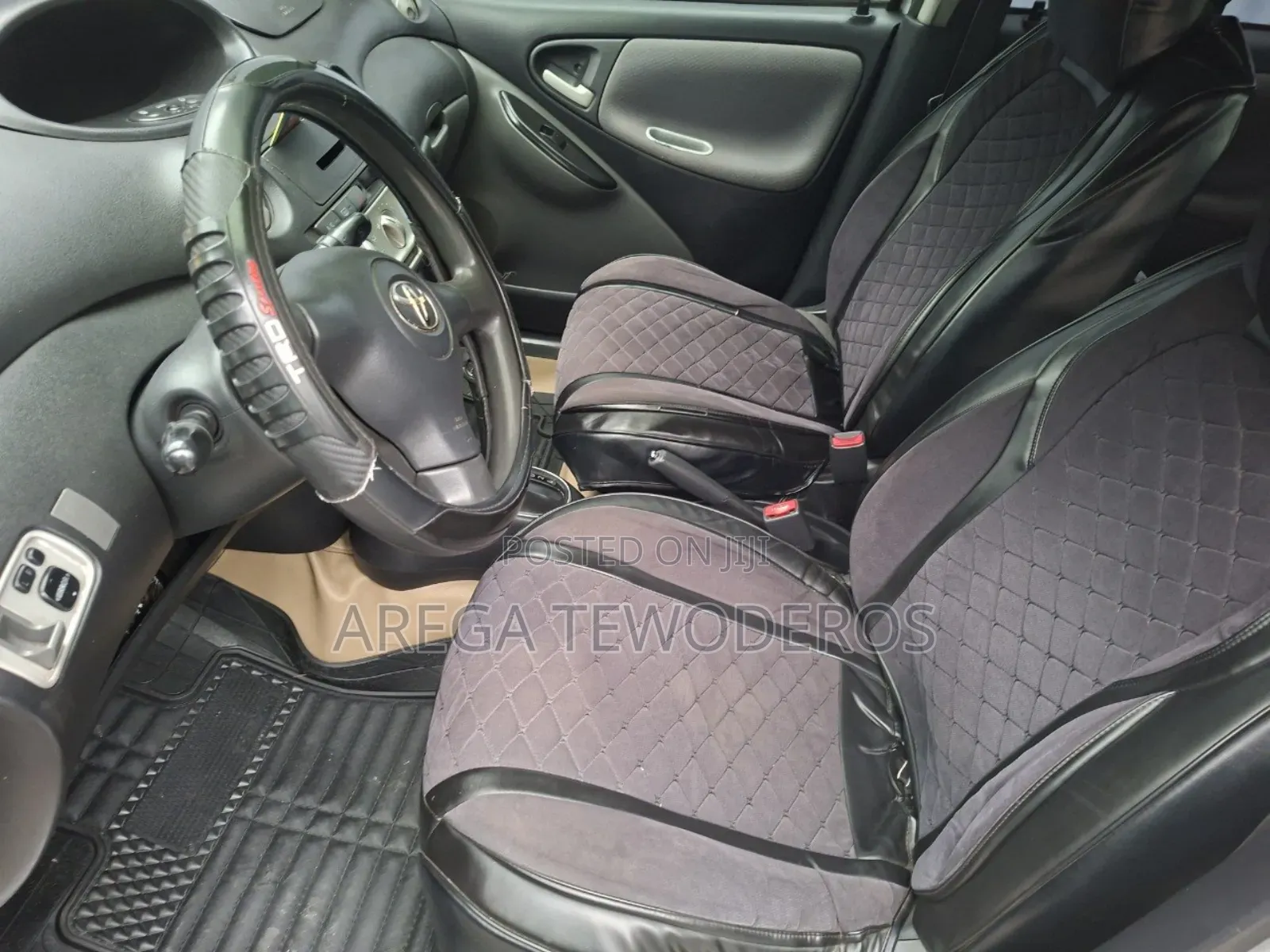 Toyota Vitz 1.3 AWD 5dr 2004 Silver