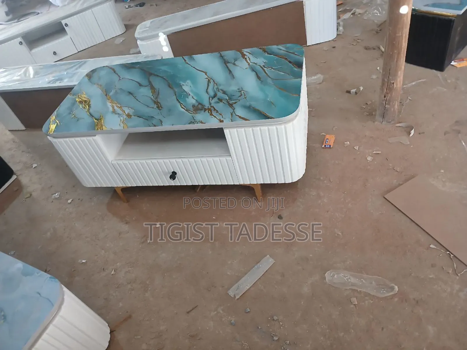 Quality Sofa Table Uv Top