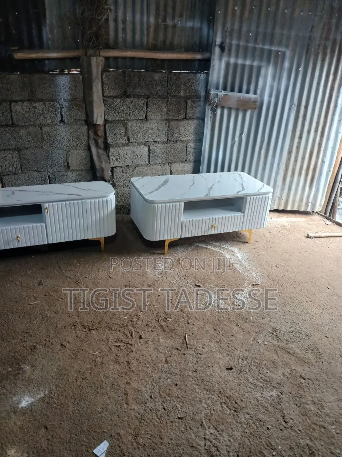Quality Sofa Table Uv Top