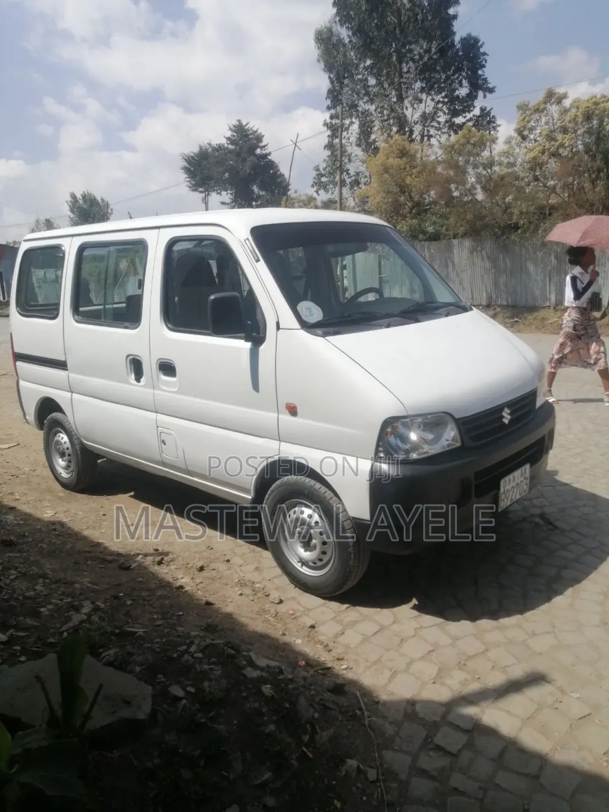Suzuki Eeco 2024 White