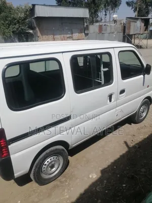 Suzuki Eeco 2024 White