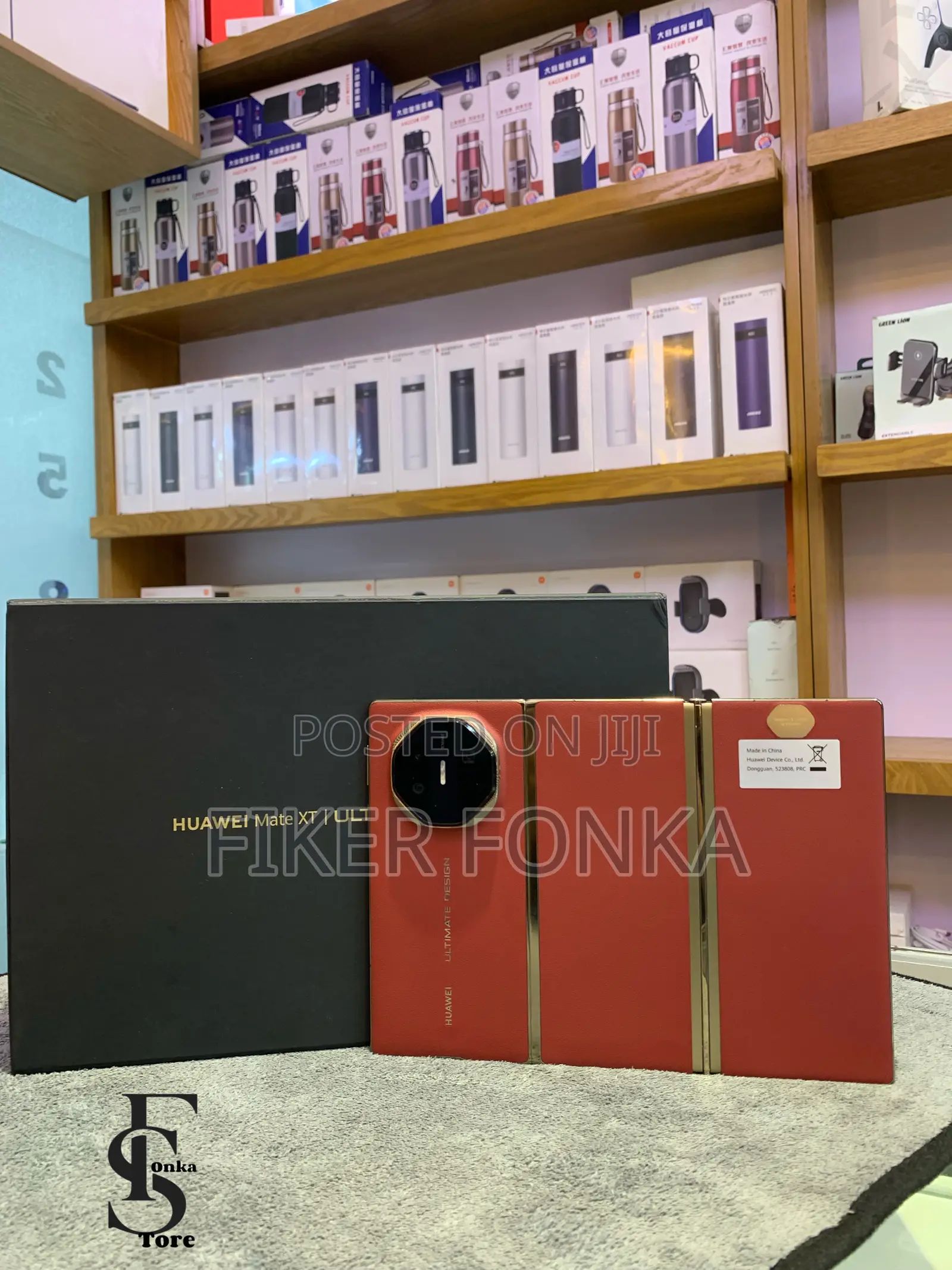 New Huawei Mate XT Ultimate Design 256 GB