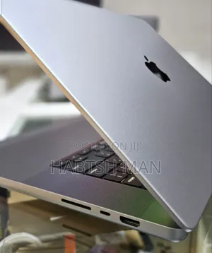 New Laptop Apple MacBook Pro M1 32GB Apple M1 SSD 1T