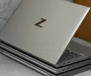 New Laptop HP ZBook Firefly 14 G7 16GB Intel Core i7 SSD 512GB