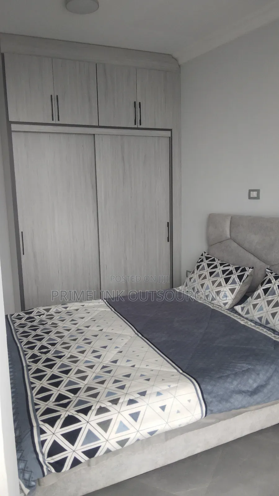 Furnished 2bdrm Apartment in 4Kilo Aparments, Arada for rent