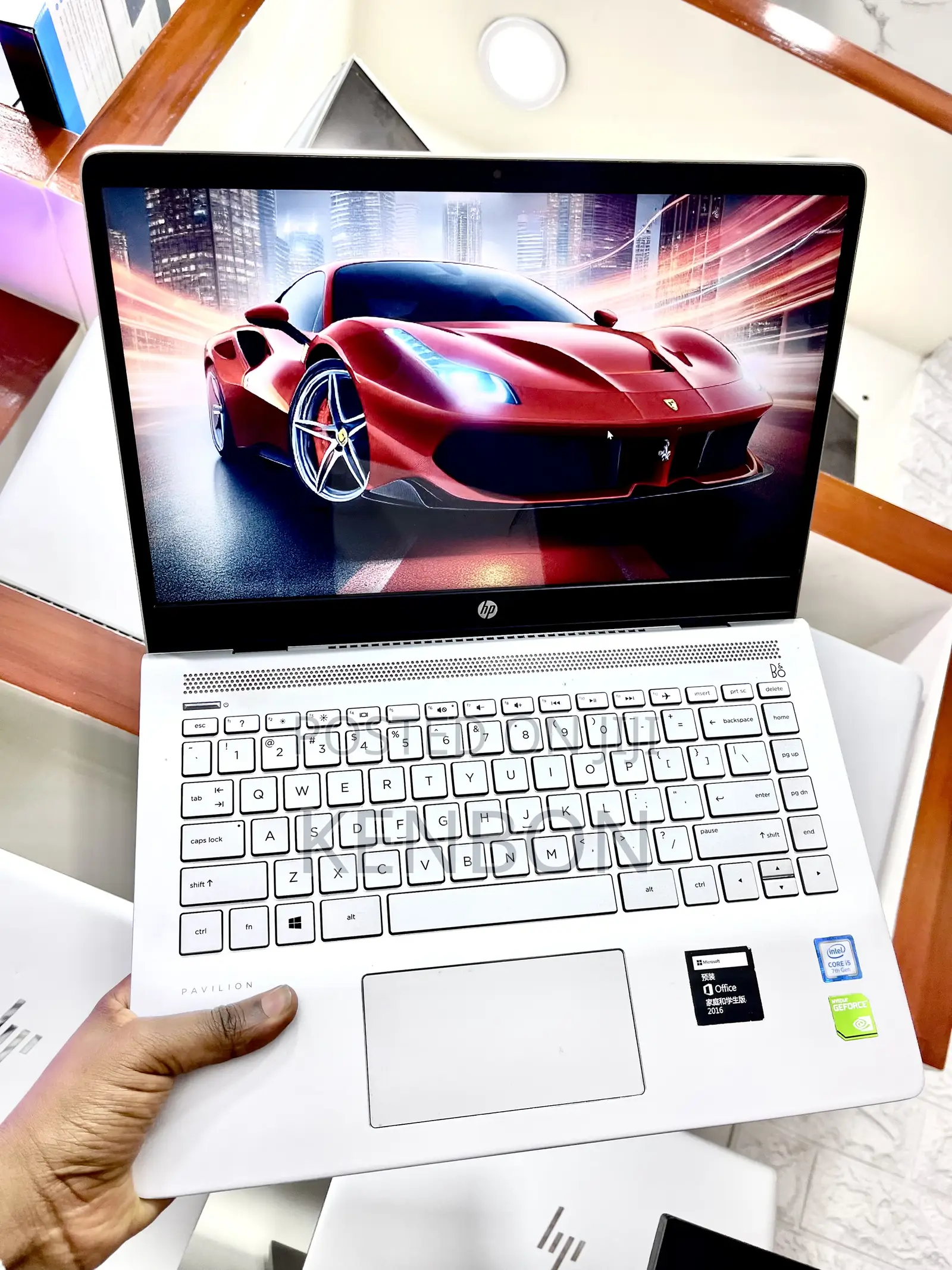 New Laptop HP Pavilion 14 8GB Intel Core i5 SSD 512GB