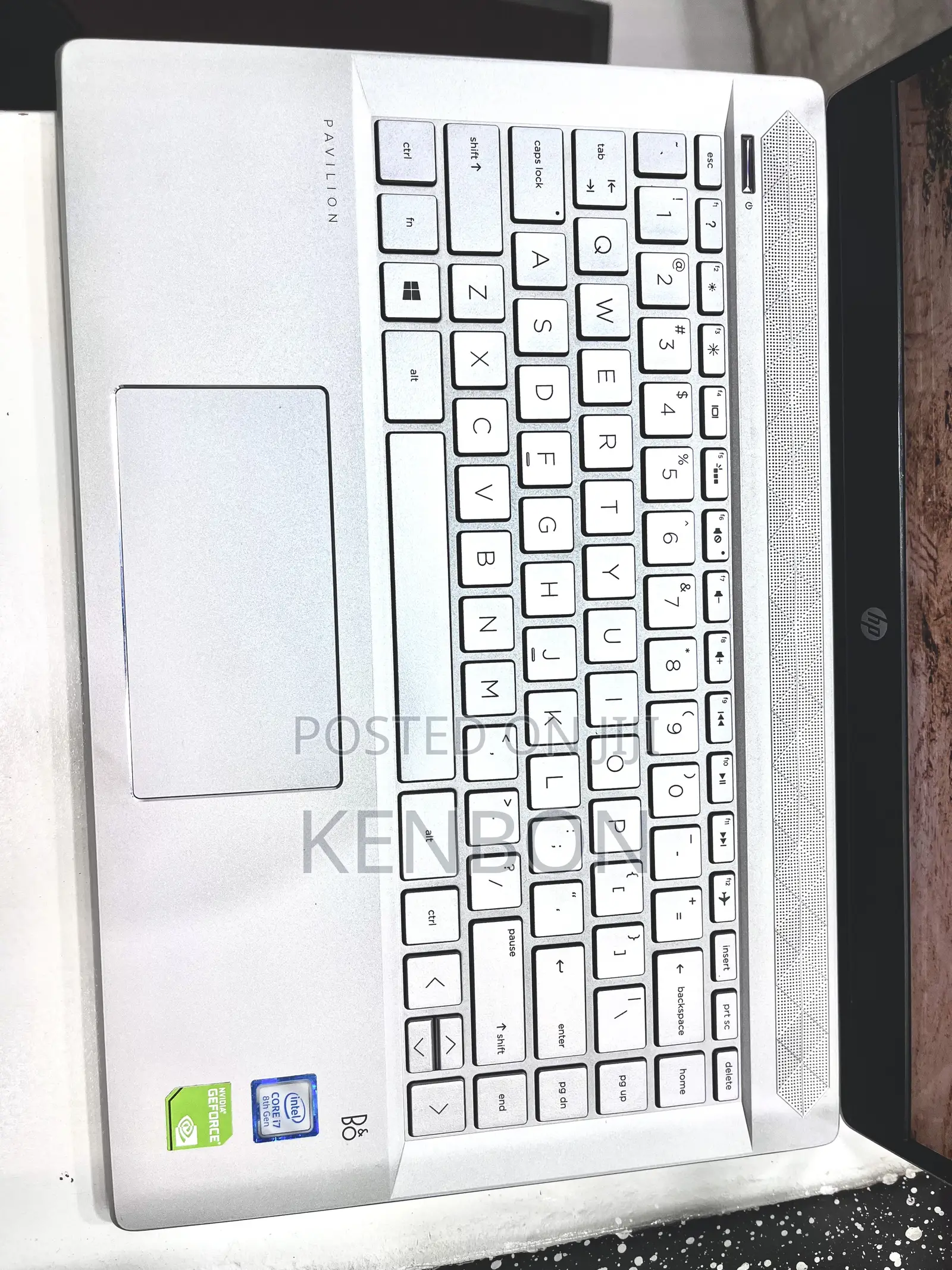 New Laptop HP Pavilion 14 8GB Intel Core i7 SSD 512GB