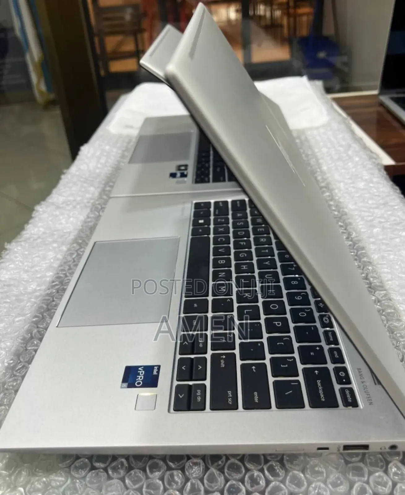 New Laptop HP EliteBook 840 G9 16GB Intel Core i5 SSD 1T