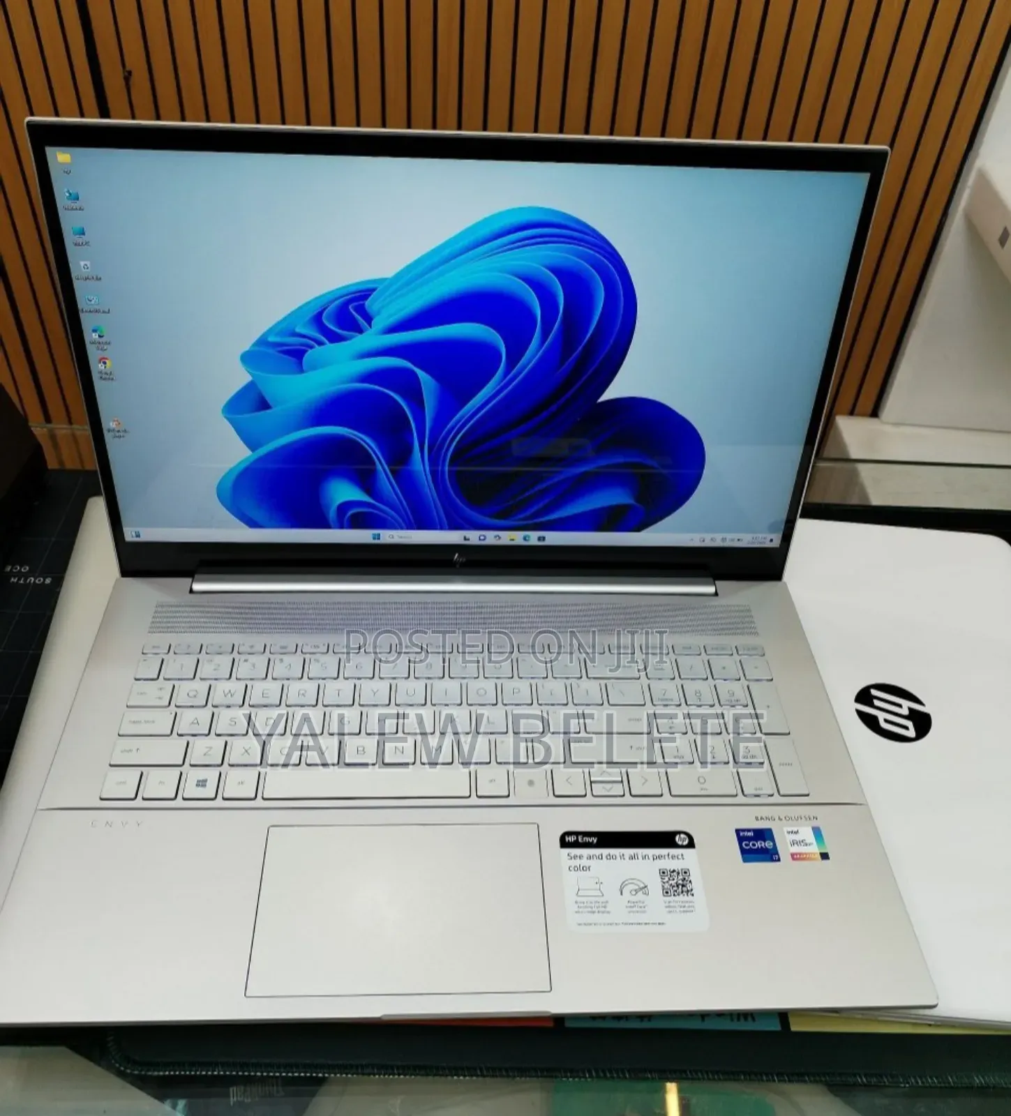 New Laptop HP Envy X360 16GB Intel Core i7 SSD 512GB