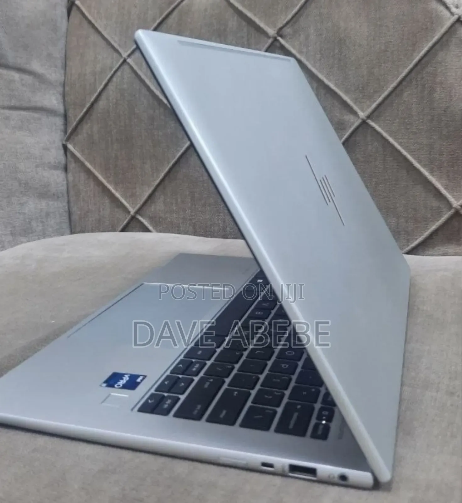 New Laptop HP EliteBook 840 G9 16GB Intel Core i7 SSD 512GB