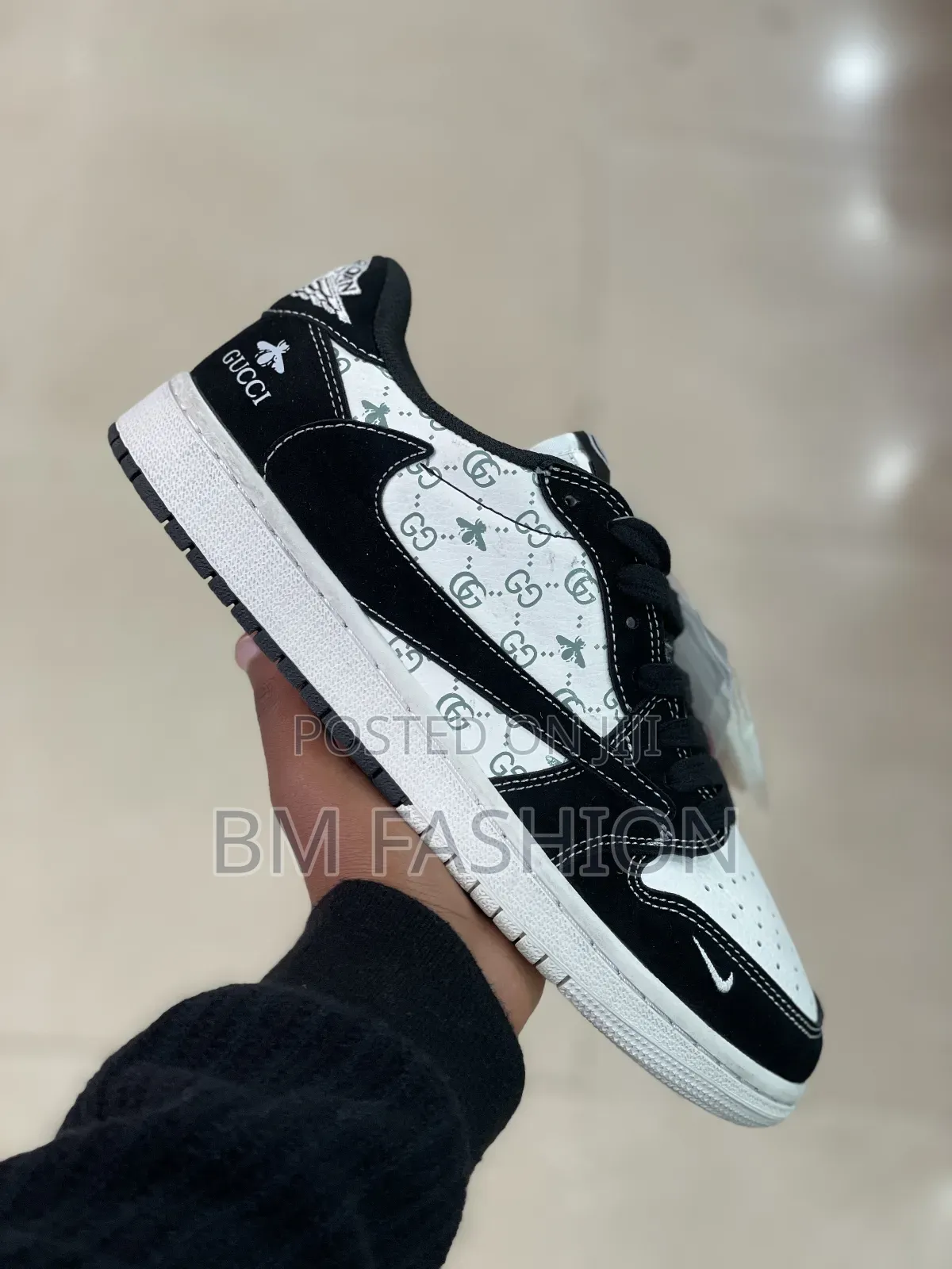 Designer Hybrid "Gucci Bee" Low-Top Sneakers