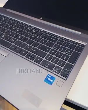 New Laptop HP ZBook Studio G8 16GB Intel Core i7 SSD 512GB