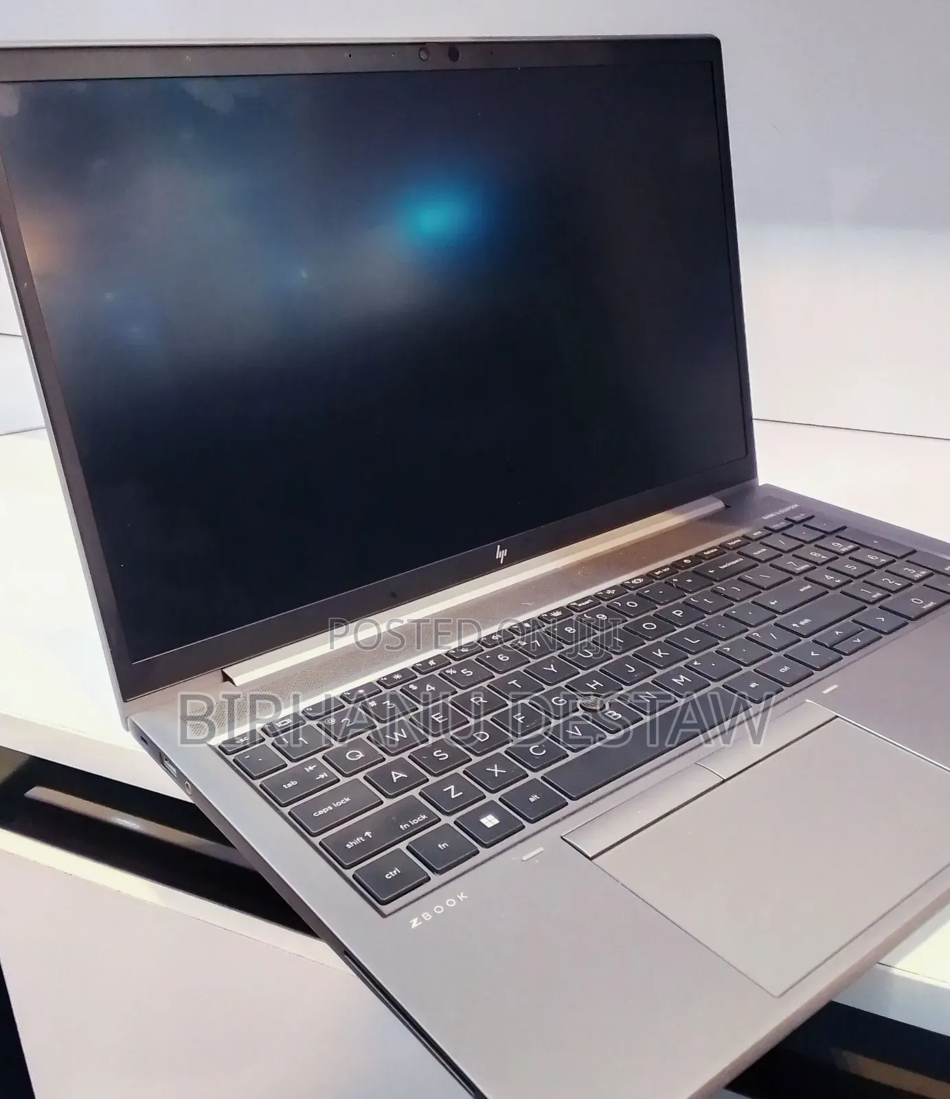 New Laptop HP ZBook Studio G8 16GB Intel Core i7 SSD 512GB