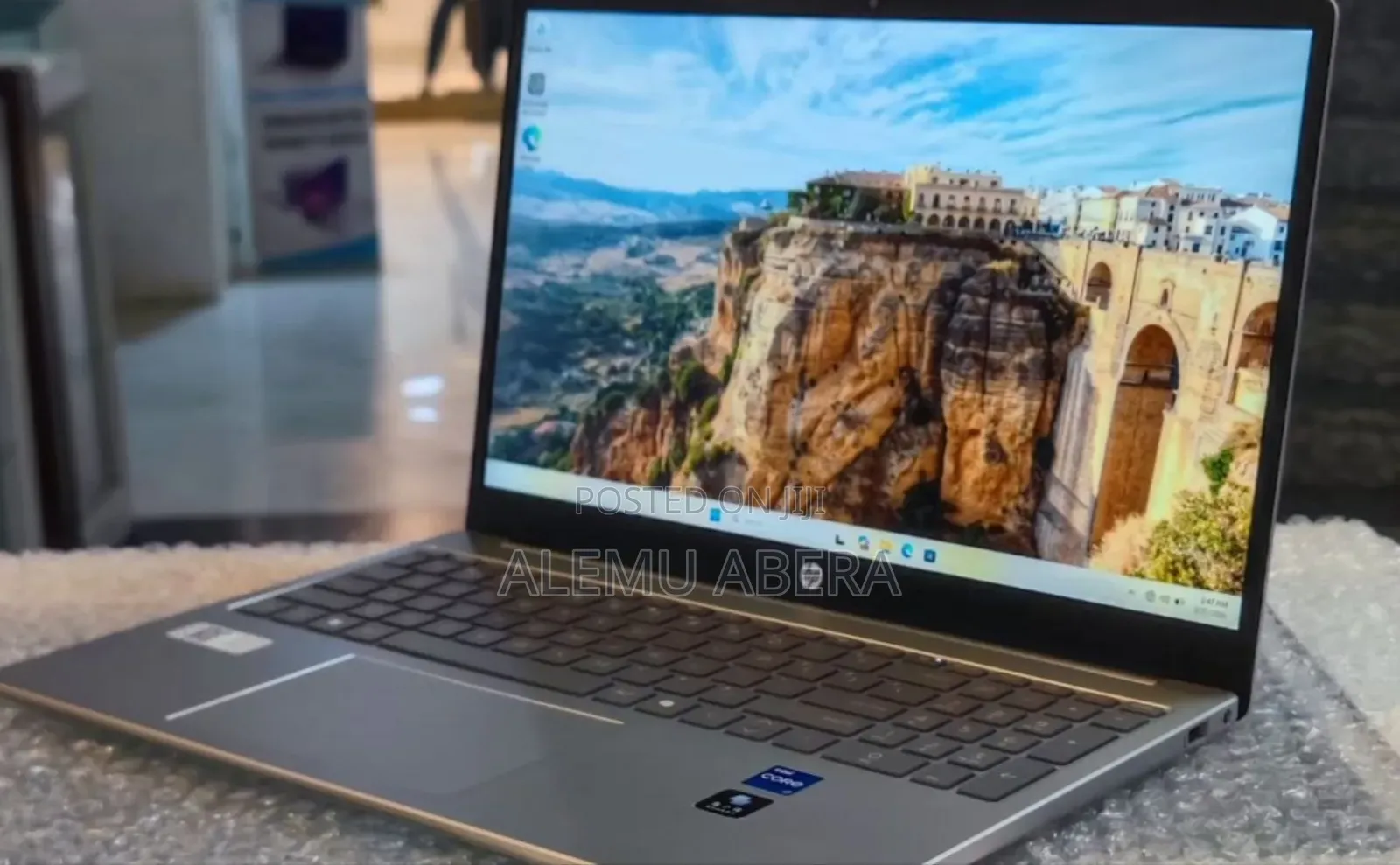 New Laptop HP 16GB Intel Core i7 SSD 1T