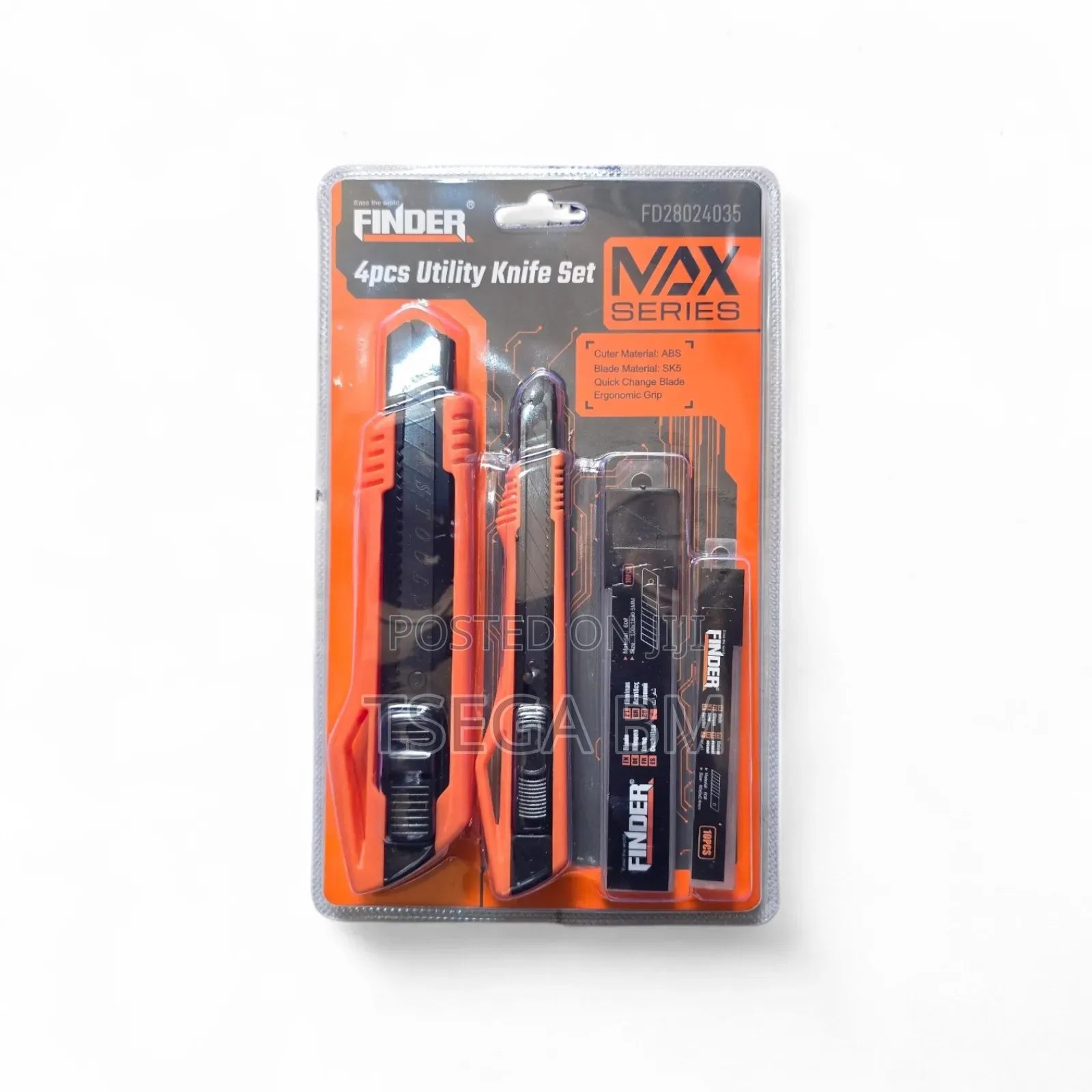 Finder 4 Piece Utility Knife Set With Extra Blade