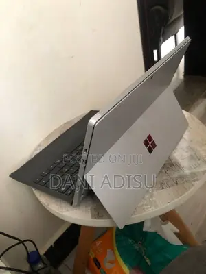 Laptop Microsoft Surface Pro 5 8GB Intel Core i5 SSD 256GB