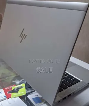 New Laptop HP EliteBook 840 G8 16GB Intel Core i7 SSD 512GB