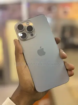 New Apple iPhone 15 Pro Max 256 GB Silver