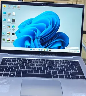 New Laptop HP EliteBook 830 G8 8GB Intel Core i5 SSD 512GB
