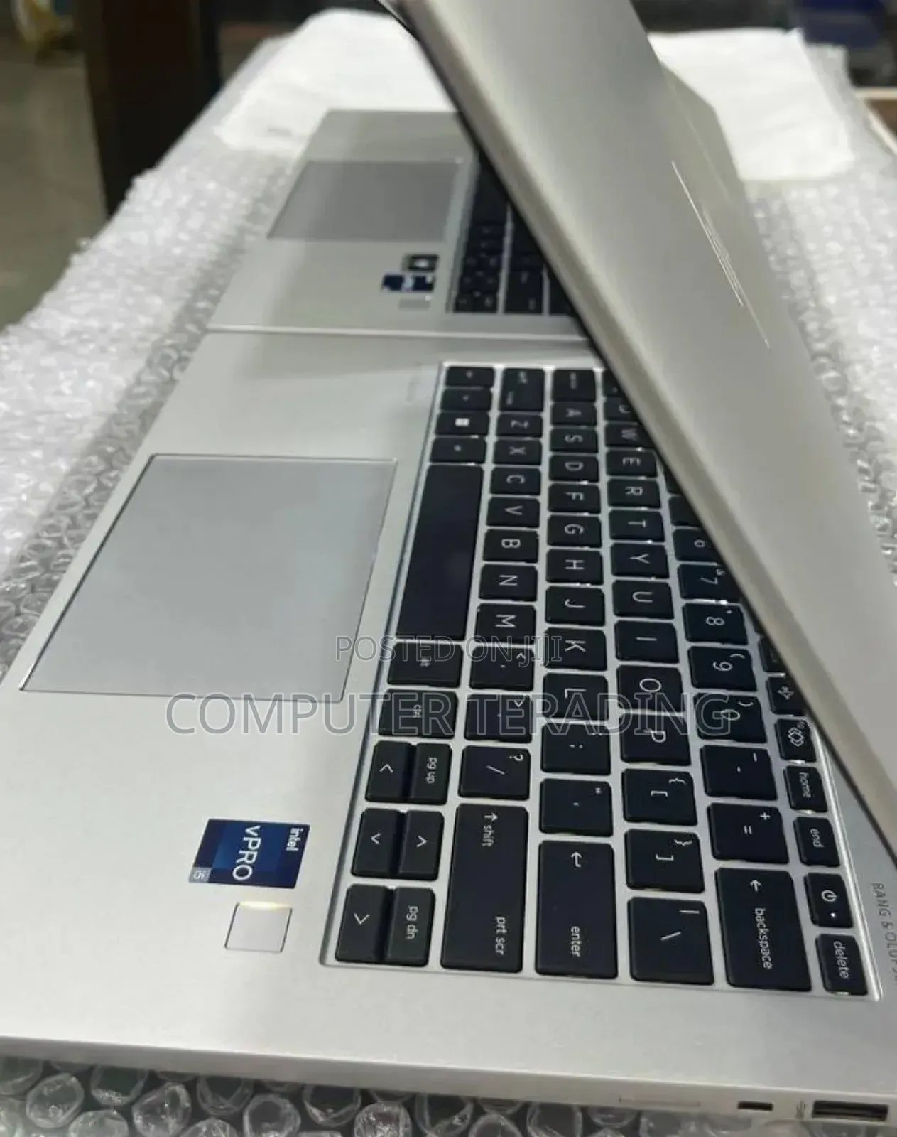 New Laptop HP EliteBook 840 G9 16GB Intel Core i5 SSD 1T