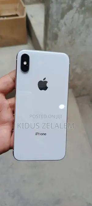 New Apple iPhone X 256 GB White