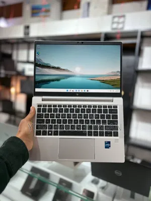 New Laptop HP 630 16GB Intel Core i7 SSD 512GB